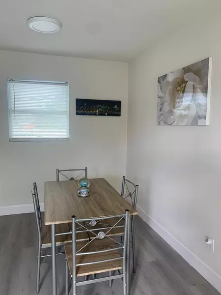 Coliving in Hollywood Fl - Broward County, Miami