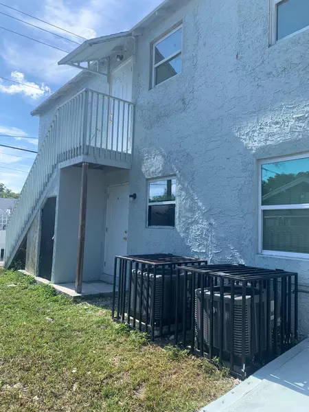 Coliving in Hollywood Fl - Broward County, Miami