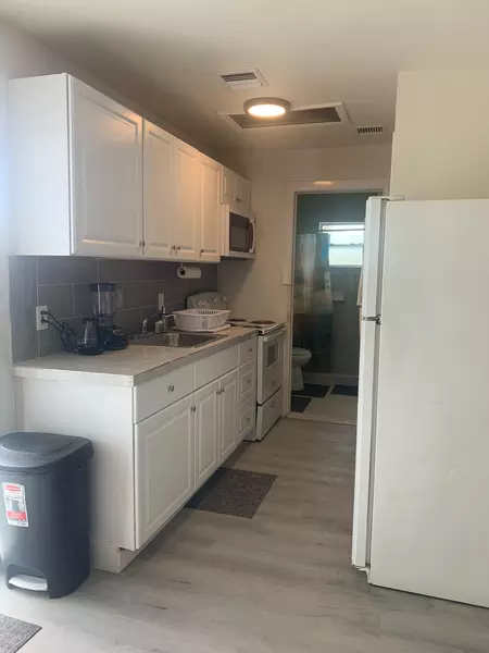 Coliving in Hollywood Fl - Broward County, Miami