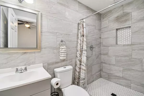 Coliving in Glendale - NW Valley, Phoenix