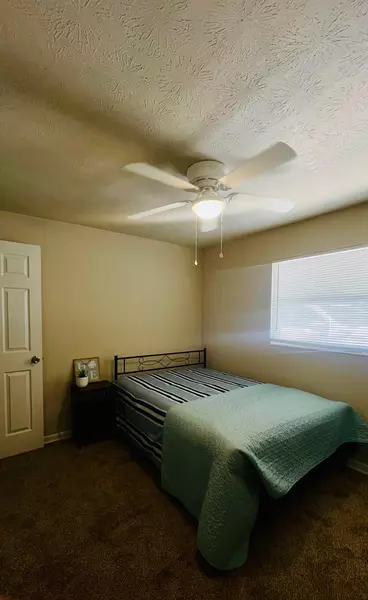 Coliving in Cedar Hills - Westside, Jacksonville