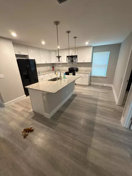 Coliving in Lake Forest - Northside, Jacksonville