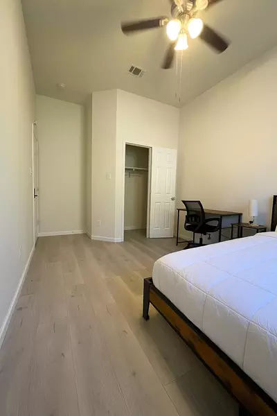 Coliving in Claremont Dallas - Ne Dallas, Dallas