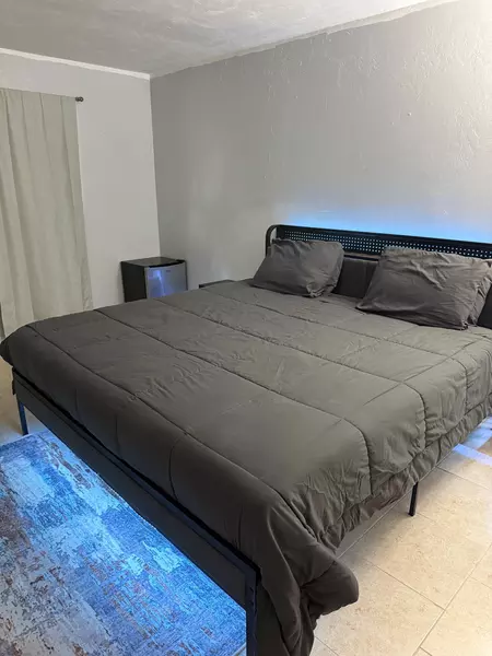 Coliving in West Park - Broward County, Miami