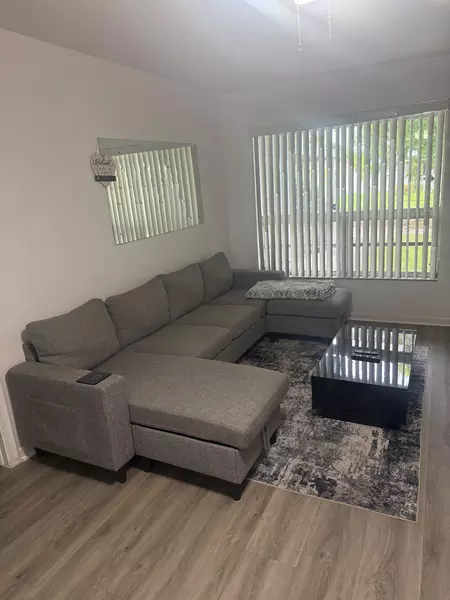 Coliving in West Park - Broward County, Miami