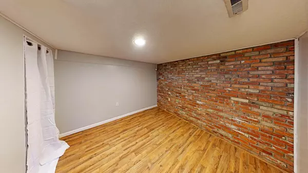 Coliving in Lee's Summit - Outer KCMO, Kansas City