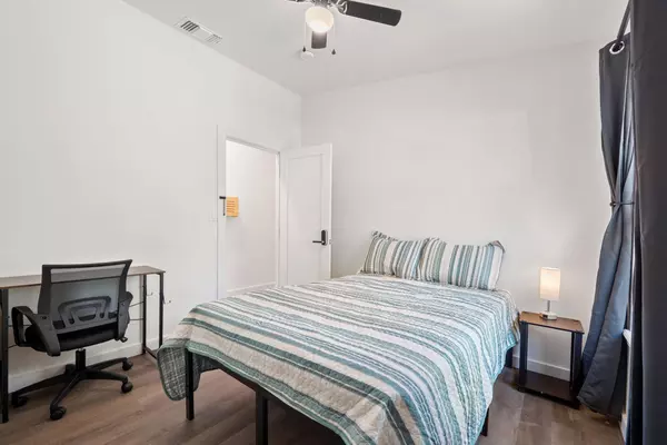 Coliving in North Austin Civic Association - North Austin, Austin