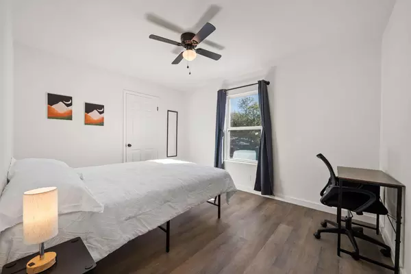 Coliving in North Austin Civic Association - North Austin, Austin