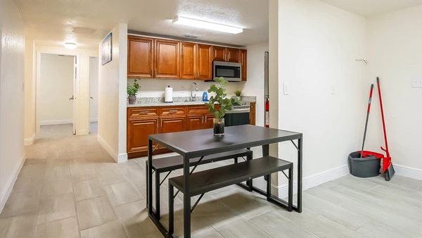 Coliving in University - North Tampa, Tampa