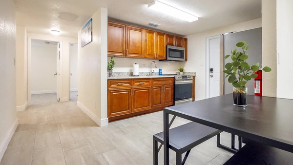 Coliving in University - North Tampa, Tampa