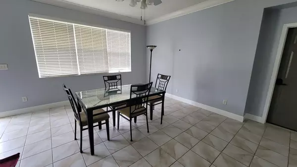 Coliving in Apollo Beach - South Tampa, Tampa