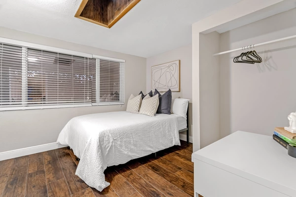 Coliving in Ybor City - Central Tampa, Tampa