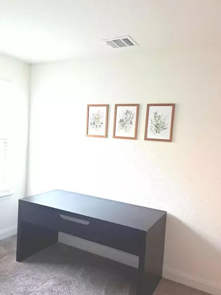 Coliving in Manor - East Austin, Austin