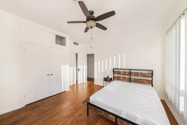 Coliving in Ybor City - Central Tampa, Tampa