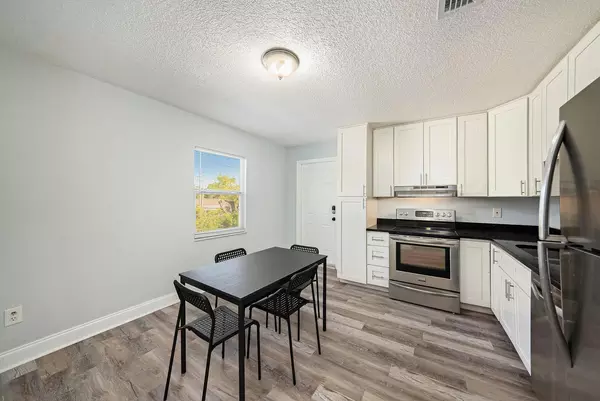 Coliving in Grant Park Tampa - East Tampa, Tampa