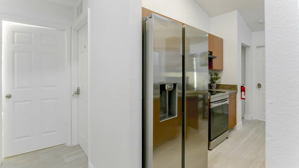 Coliving in Live Oaks Square - East Tampa, Tampa