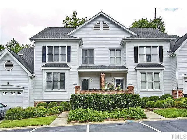 Coliving in Apex - Outer Triangle, Raleigh