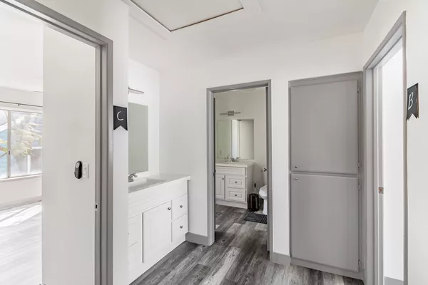 Coliving in Pasadena - The Verdugos, Los Angeles