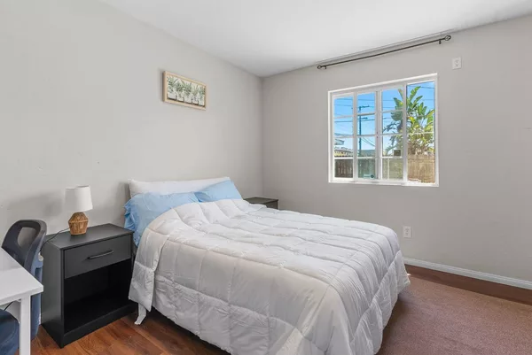 Coliving in College Area SD - Inland, San Diego
