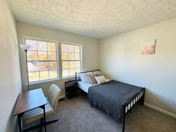 Coliving in Southeast Raleigh - South Raleigh, Raleigh