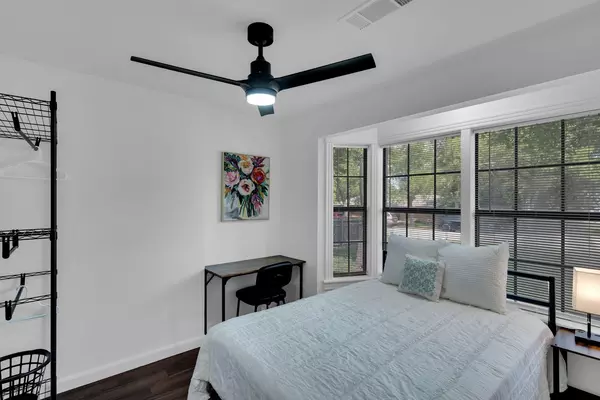 Coliving in Cedar Hill - Sw Dallas, Dallas