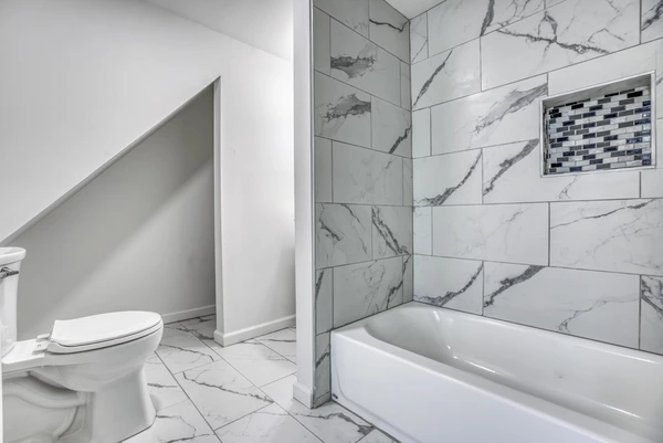 Coliving in Fells Point - Baltimore Metro Area, Washington DC