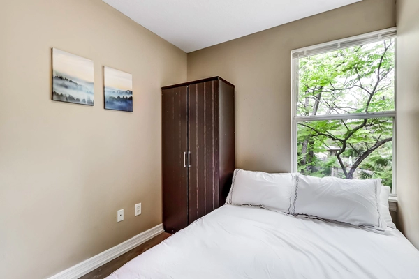 Coliving in Cedar Hills - Westside, Jacksonville