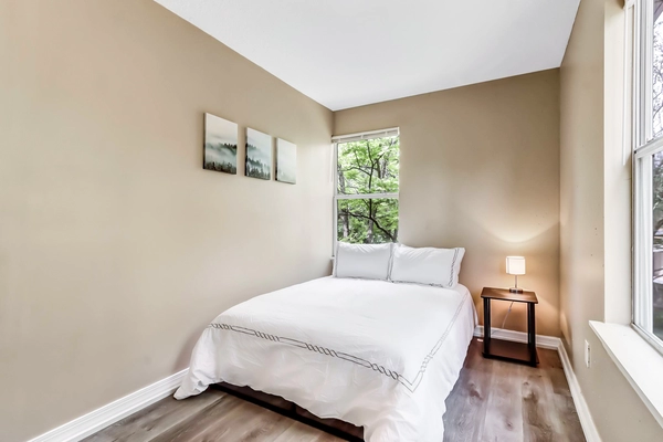 Coliving in Cedar Hills - Westside, Jacksonville