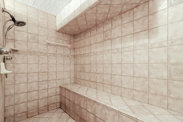 Coliving in Cedar Hills - Westside, Jacksonville