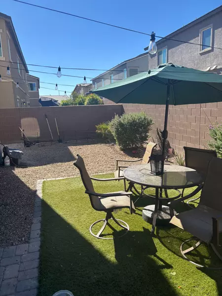 Coliving in North Las Vegas - North Las Vegas, Las Vegas