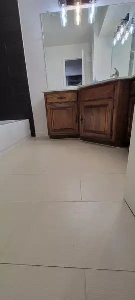 Coliving in Garland - Ne Dallas, Dallas