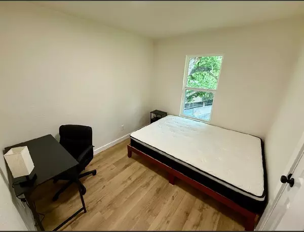 Coliving in Southeast Austin - South Austin, Austin