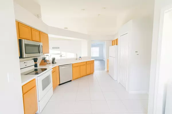 Coliving in Zephyrhills - North Tampa, Tampa