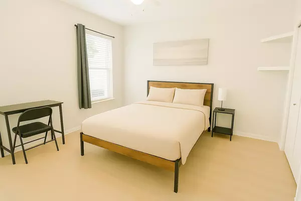 Coliving in Zephyrhills - North Tampa, Tampa