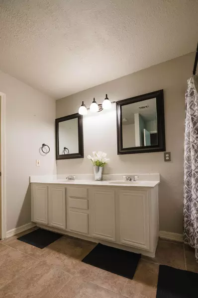 Coliving in Southeast Arlington - Arlington, Dallas