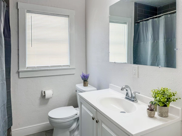 Coliving in Macfarlane Park - West Tampa, Tampa