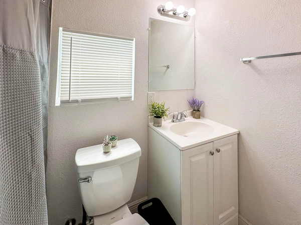 Coliving in Macfarlane Park - West Tampa, Tampa