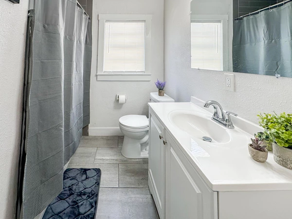 Coliving in Macfarlane Park - West Tampa, Tampa