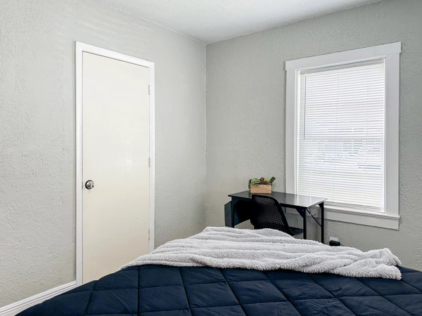 Coliving in Macfarlane Park - West Tampa, Tampa