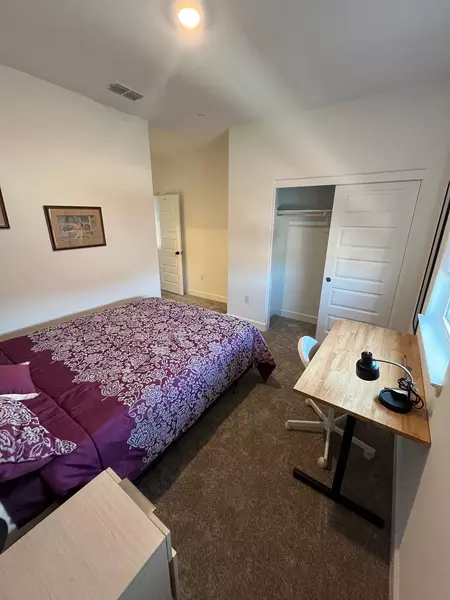 Coliving in Roseville - Outer SAC, Sacramento