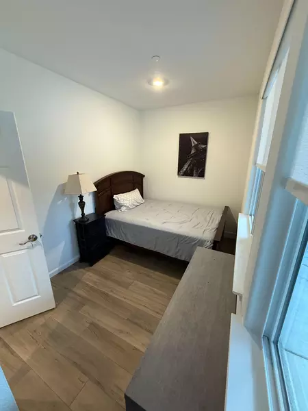 Coliving in Roseville - Outer SAC, Sacramento