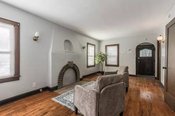 Coliving in Raytown - Outer KCMO, Kansas City