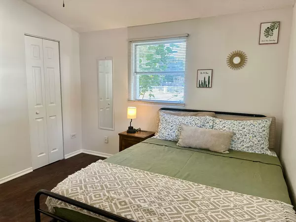 Coliving in Sans Pareil - Beaches, Jacksonville