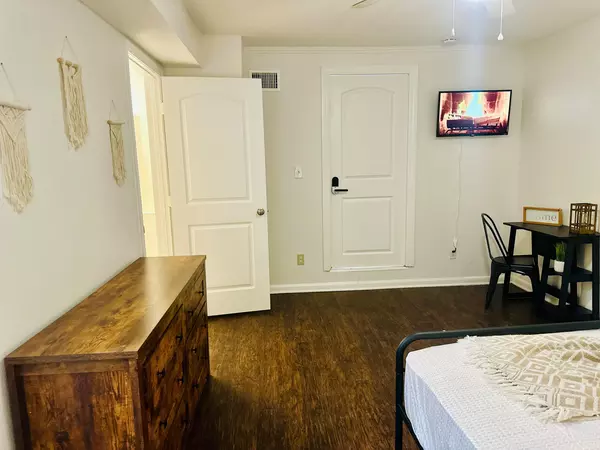 Coliving in Sans Pareil - Beaches, Jacksonville