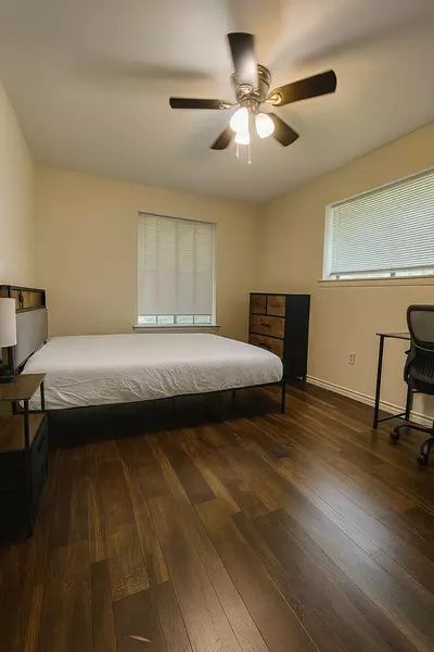 Coliving in DeSoto - Sw Dallas, Dallas