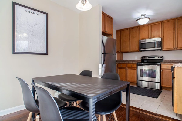 Coliving in Decatur - East Atl, Atlanta