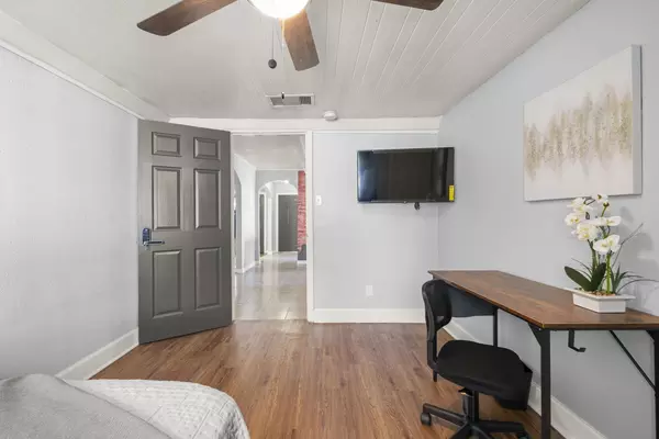 Coliving in South Acres / Crestmont Park - Se Houston, Houston