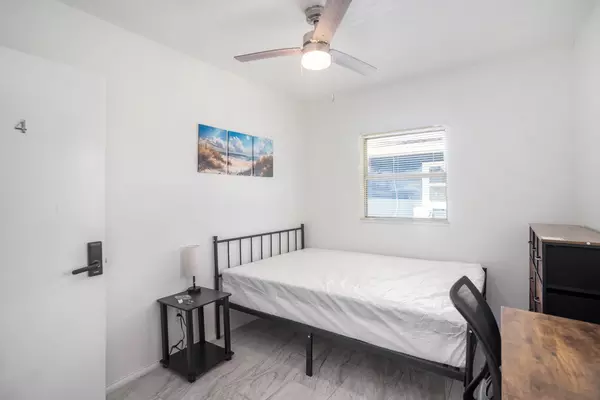 Coliving in University - North Tampa, Tampa