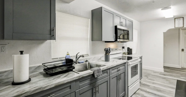 Coliving in Sulphur Springs - North Tampa, Tampa