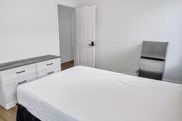 Coliving in Cedar Hills - Westside, Jacksonville